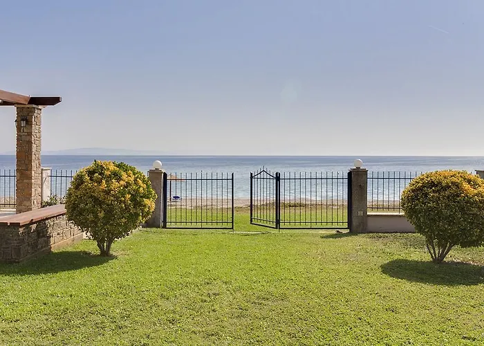 Nefeli Akti Salonikiou B Villa *