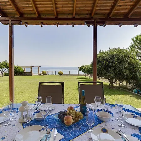 Villa Nefeli Akti Salonikiou B *