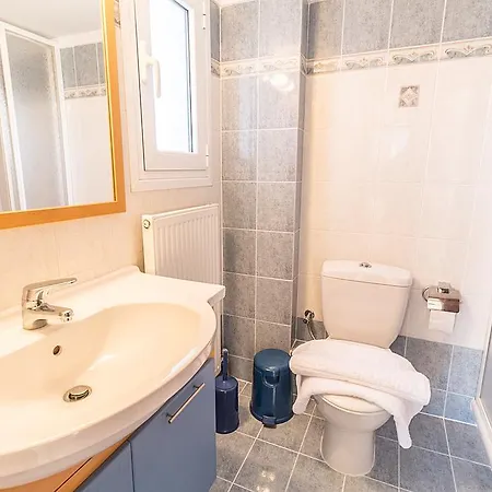 Nefeli Akti Salonikiou B *